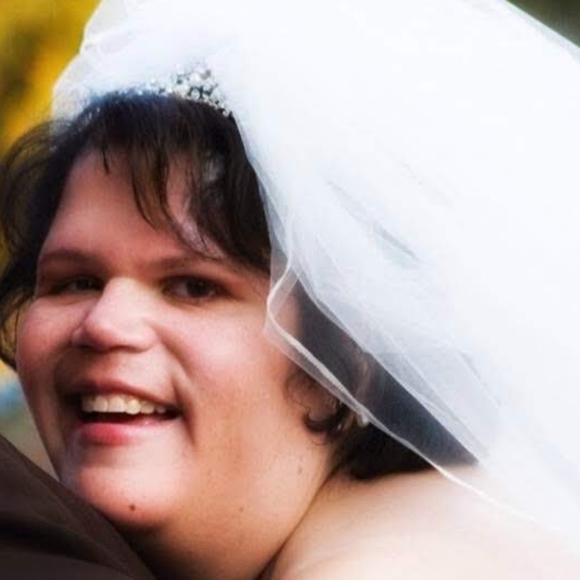 Meet your Posher, Christine! - Picture 1 of 1